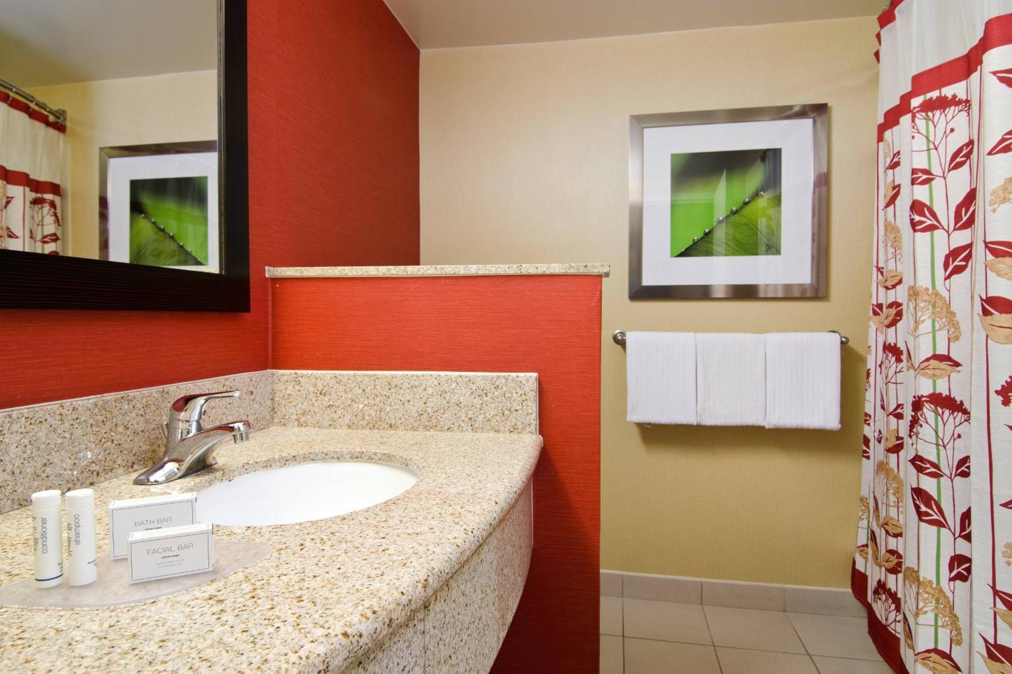 מלון Courtyard By Marriott Birmingham Downtown At Uab מראה חיצוני תמונה