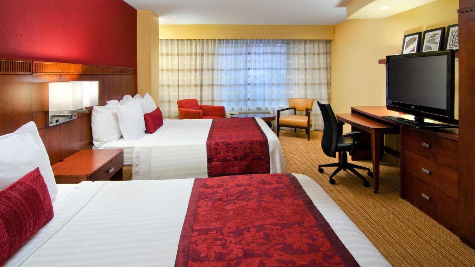 מלון Courtyard By Marriott Birmingham Downtown At Uab מראה חיצוני תמונה