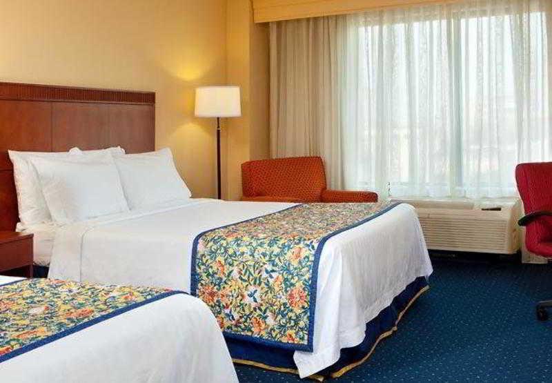 מלון Courtyard By Marriott Birmingham Downtown At Uab מראה חיצוני תמונה